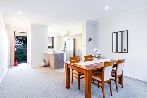 Photo of property in 34 Squadron Drive, Hobsonville, Auckland, 0616