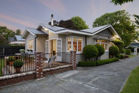 Photo of property in 14 Gosset Street, St Albans, Christchurch, 8014