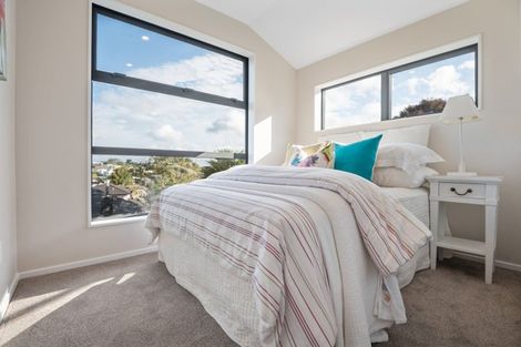 Photo of property in 4f Meadowvale Avenue, Forrest Hill, Auckland, 0620
