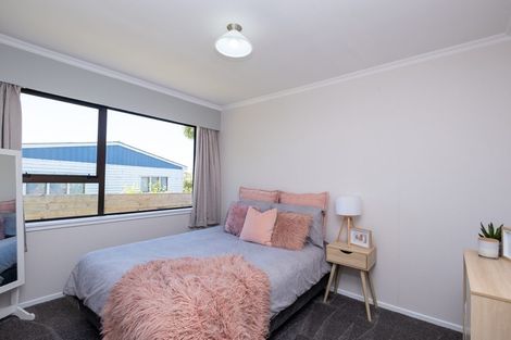 Photo of property in 15 Montjoy Street, Stratford, 4332