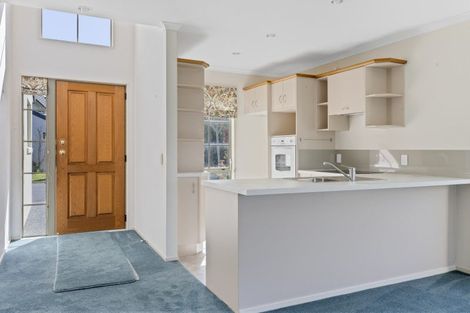 Photo of property in 41 Lakeridge Close, Rangatira Park, Taupo, 3330