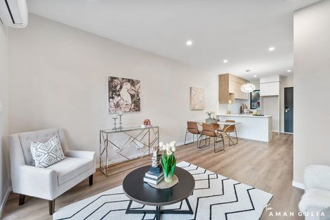 Photo of property in 93 Woodglen Road, Glen Eden, Auckland, 0602
