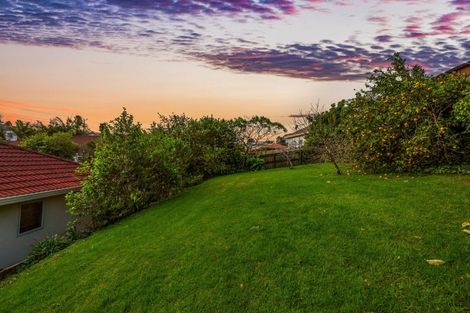 Photo of property in 31 Makora Road, Massey, Auckland, 0614