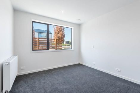 Photo of property in 1 Kapuka Lane, Wanaka, 9305