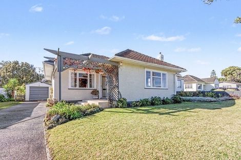 Photo of property in 14 Toi Street, Tawhero, Whanganui, 4501