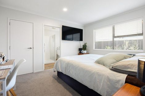 Photo of property in 4/17 Cook Street, Hamilton East, Hamilton, 3216