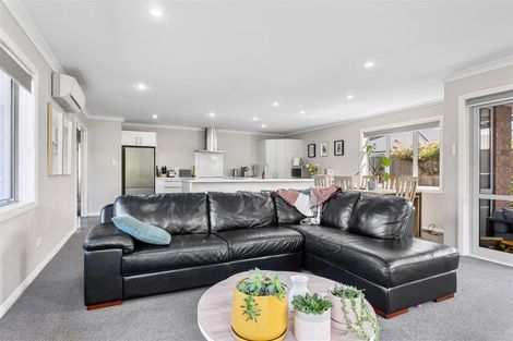 Photo of property in 10a Franklin Drive, Rangiora, 7400