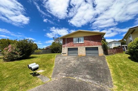 Photo of property in 2/4 Illana Place, Ranui, Auckland, 0612