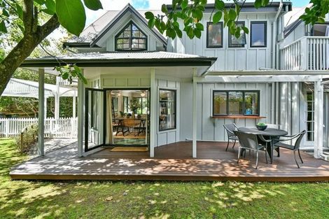 Photo of property in 14 Cameron Place, Drury, 2113