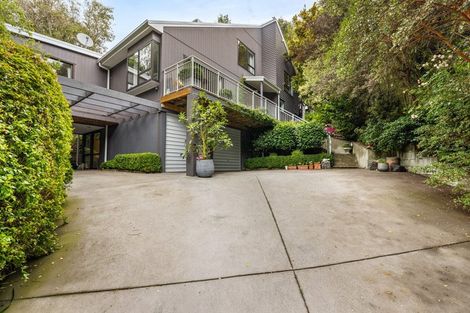 Photo of property in 102 Bowenvale Avenue, Cashmere, Christchurch, 8022
