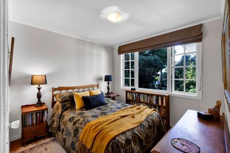 Photo of property in 27 Durham Avenue, Welbourn, New Plymouth, 4312