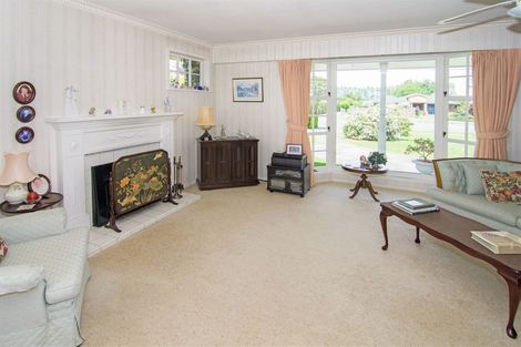 Photo of property in 12 Chamberlain Road, Masterton, 5810