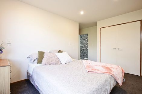 Photo of property in 7 Harry Ell Drive, Cashmere, Christchurch, 8022