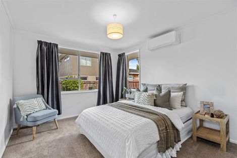 Photo of property in 15 Brogar Place, Casebrook, Christchurch, 8051