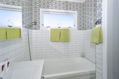 Photo of property in 37 Harris Street, Te Puke, 3119