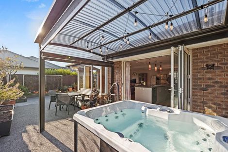 Photo of property in 16c Crown Close, Prebbleton, 7604