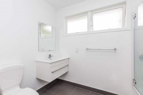 Photo of property in 190 Rathgar Road, Henderson, Auckland, 0610