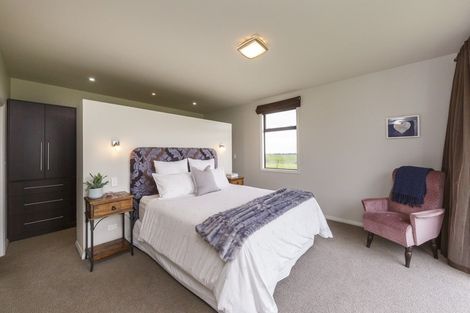Photo of property in 151 Mount Stewart Halcombe Road, Sanson, Palmerston North, 4479