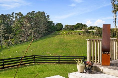 Photo of property in 219 Spur Road, Stillwater, Silverdale, 0993
