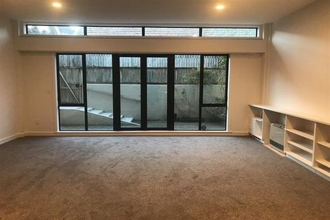 Photo of property in 28u2 Hobson Street, Thorndon, Wellington, 6011