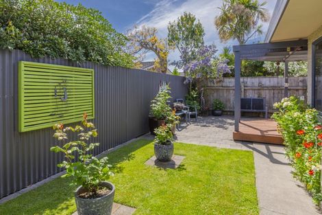 Photo of property in 2/38 Elbourne Street, Taradale, Napier, 4112