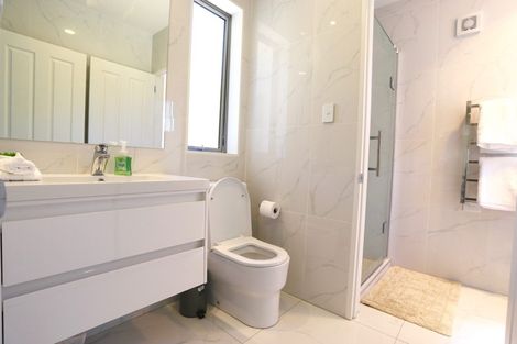 Photo of property in 104 Fairview Avenue, Fairview Heights, Auckland, 0632