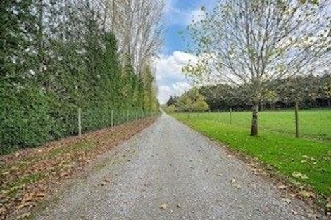 Photo of property in 1521 Dipton Winton Highway, Centre Bush, Winton, 9782