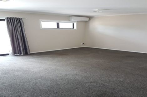 Photo of property in 16u5 May Street, Hamilton East, Hamilton, 3216