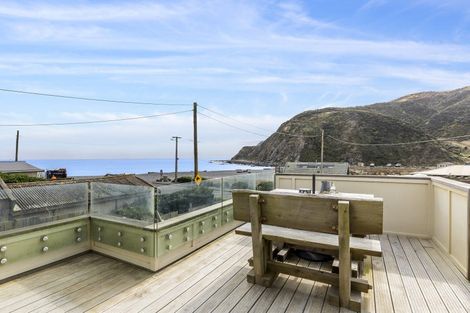 Photo of property in 1087 Makara Road, Makara Beach, Karori, 6972