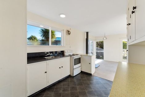 Photo of property in 97 Dunns Avenue, The Pines Beach, 7630