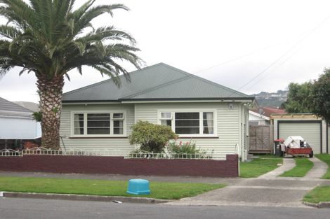 Photo of property in 5 Green Street, Epuni, Lower Hutt, 5011