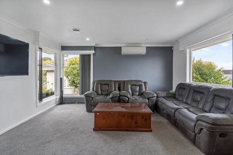 Photo of property in 1/63 Halver Road, Hillpark, Auckland, 2102