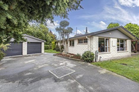 Photo of property in 6 Foster Place, Rangiora, 7400