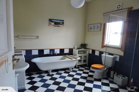 Photo of property in 46 Higginson Street, Otane, 4202