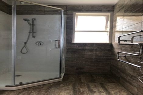 Photo of property in 62b Birkdale Road, Birkdale, Auckland, 0626