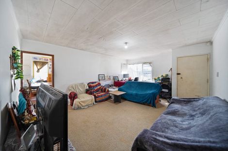 Photo of property in 8 Hardie Street, Mangere East, Auckland, 2024