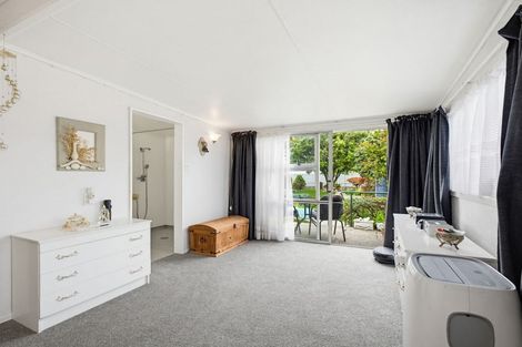 Photo of property in 26 East Road, Shannon, 4821