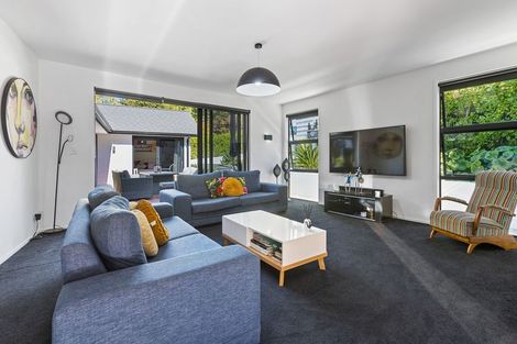 Photo of property in 14 Brooklands Road, Brooklands, New Plymouth, 4310