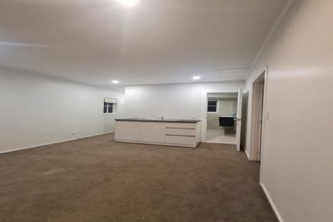 Photo of property in 4 Munstead Place, Hillcrest, Auckland, 0627