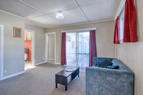 Photo of property in 47a Cook Street, Foxton, 4814