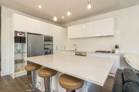 Photo of property in 11 Lingard Street, St Albans, Christchurch, 8052