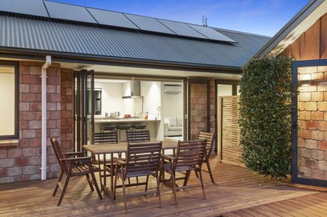 Photo of property in 55 Ina Ville Drive, Pukekohe, 2120