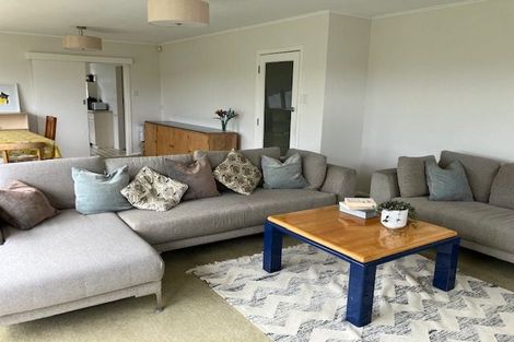 Photo of property in 48 Huntingdon Street, Northland, Wellington, 6012