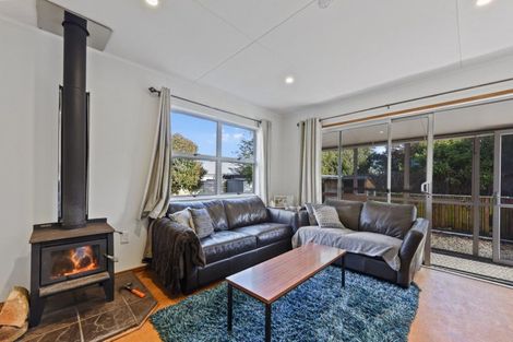 Photo of property in 2/103 Parkers Road, Tahunanui, Nelson, 7011