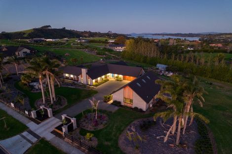 Photo of property in 2 Blue Penguin Drive, Kerikeri, 0294