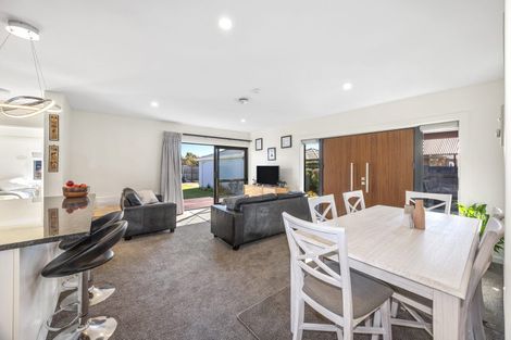 Photo of property in 16 Harris Crescent, Papanui, Christchurch, 8053