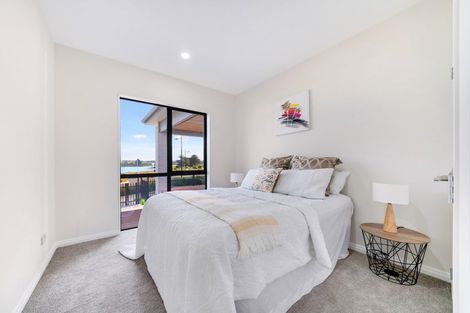 Photo of property in 8 Evergreen Parade, Rosehill, 2113