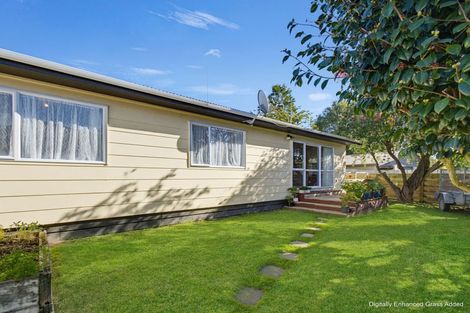 Photo of property in 14 Escort Grove, Awapuni, Palmerston North, 4412