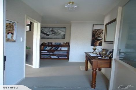 Photo of property in 35 Boston Parade, Kelvin Grove, Palmerston North, 4414