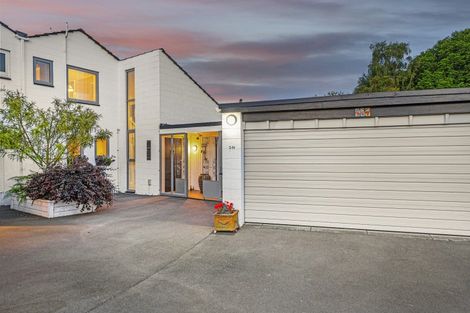 Photo of property in 54 Clyde Road, Ilam, Christchurch, 8041